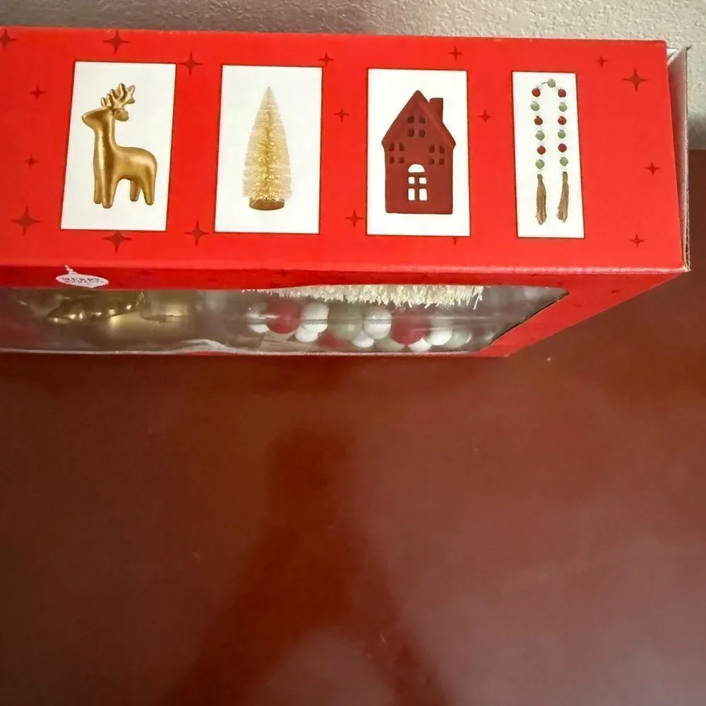 Holiday Tray Objects - Holiday Haven